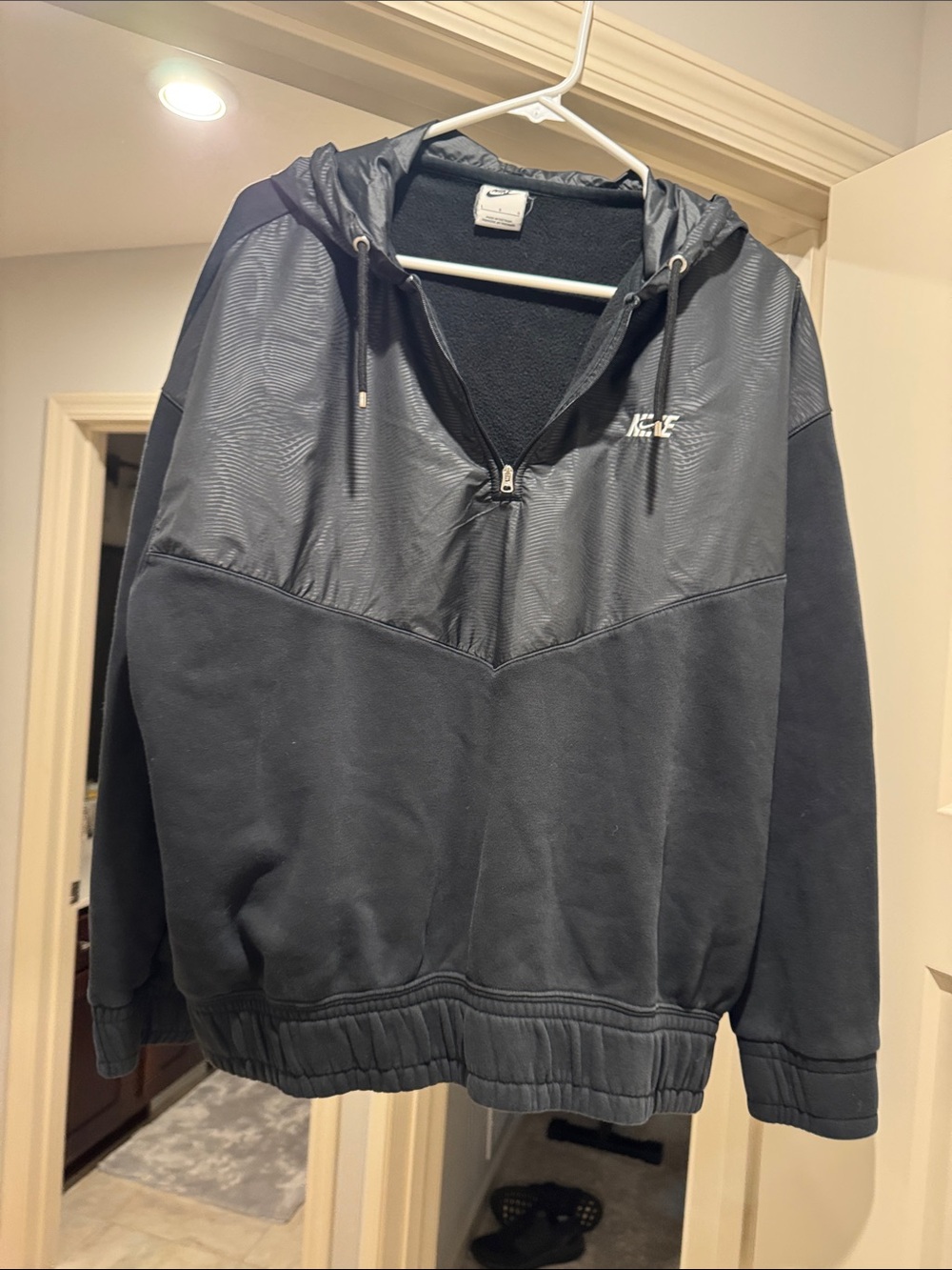 Nike Men’s Black Hooded Half-Zip Performance Jacket